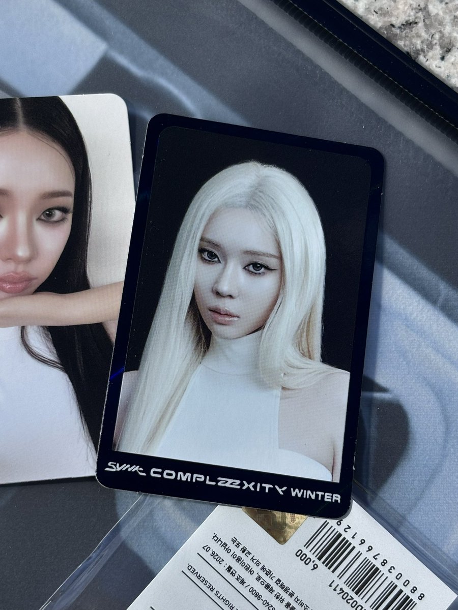 pizzak96's tweet photo. 에스파 트레카 교환 구해요

윈터 -> 카리나

에스파 카리나 지젤 윈터 닝닝 트레카 교환
aespa pc karina giselle winter ningning 엠디 md https://t.co/t3I6ArxyD2