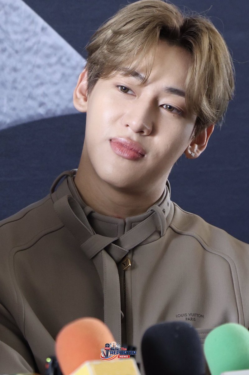 gifzyMT93's tweet photo. มาร์คแบมวันนี้ แต่คนละงาน 🥹🤧 https://t.co/ZLerA156sf