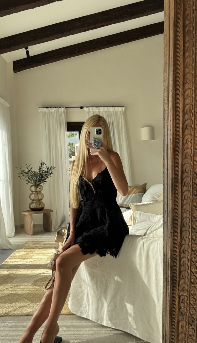 _urfaveverhart's tweet photo. Good morning🧡 https://t.co/ReRCMmqjUv