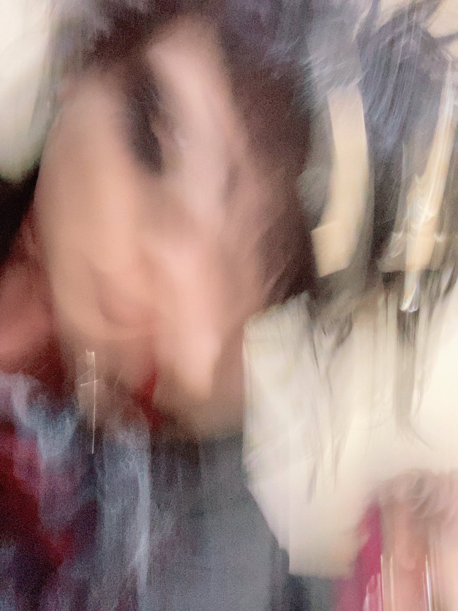 BATSU_mamire's tweet photo. キネマで出すもん出した

アンコール何回でも出ますよ

負けない

かる。さんはベース貸してくれない https://t.co/bInbU6BNSW