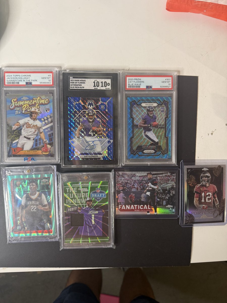 HaasJr's tweet photo. @DHCards10 @hobbyRetweet https://t.co/eZ1ee9vMZl