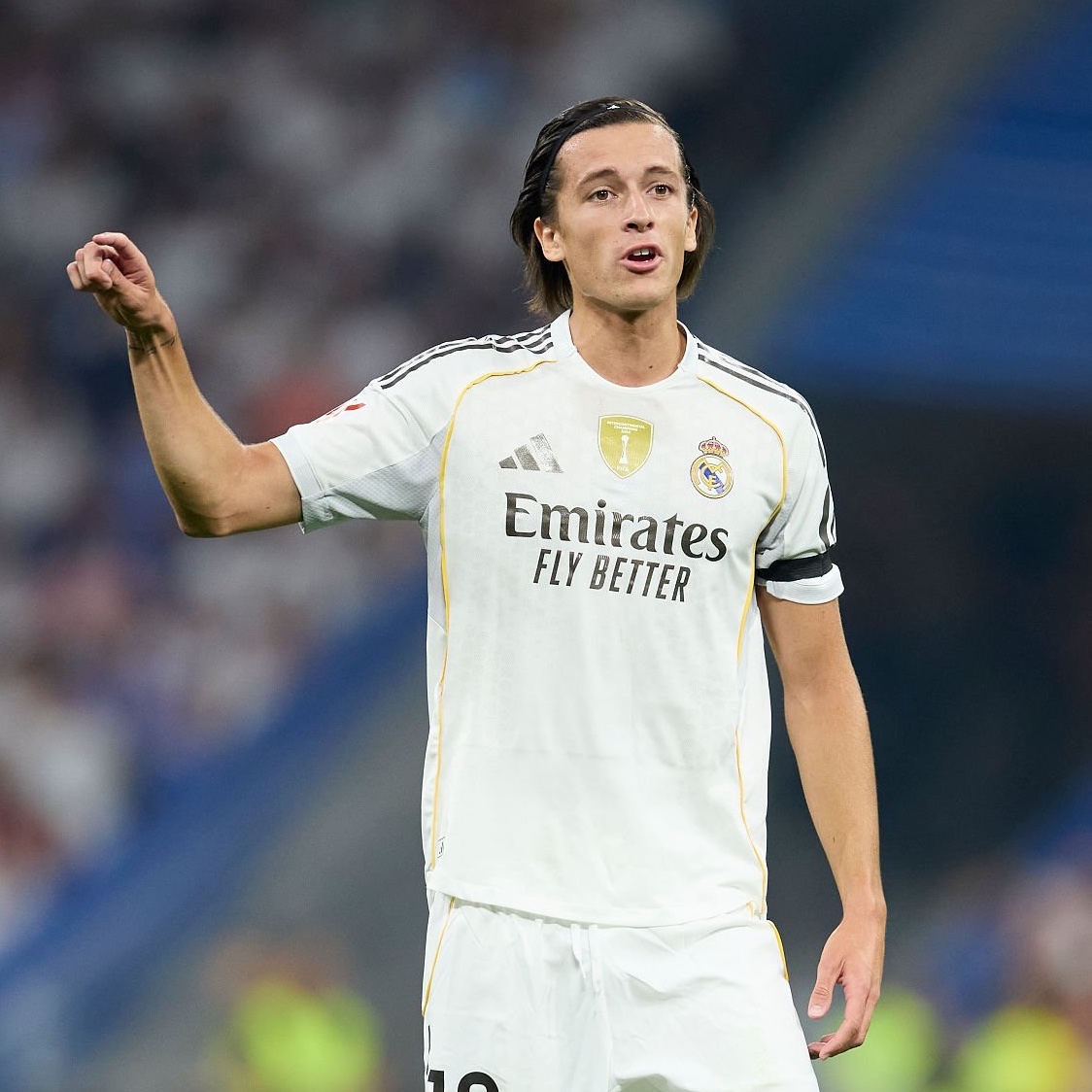 MadridXtra's tweet photo. 🚨 JUST IN: Alvaro Carreras refuses to give up.

He is using the preseason to try to convince Mourinho that he will NOT settle for just being a substitute. 

He wants to fight for his place. @diarioas https://t.co/odk0v5fyZv