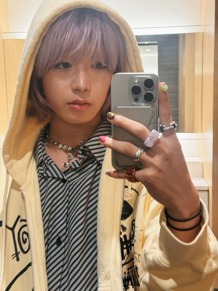 _KID_PHENOMENON's tweet photo. 😗👋🏻

プレミアムイベントありがとうございました!!
また明日の京都で(￣^￣)ゞ

by Shun🐼

#KIDS00s
#KIDPHENOMENON 
#佐藤峻乃介 https://t.co/70JNPeeIn4