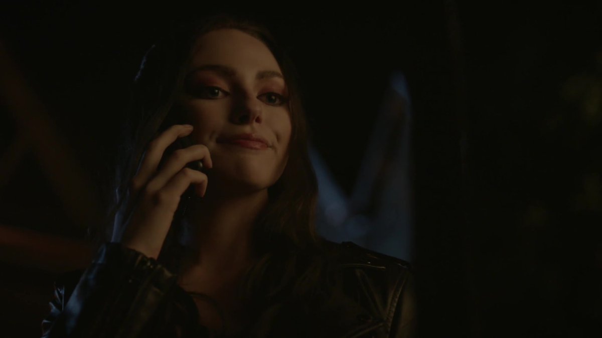 ofsunsh1ned's tweet photo. #danielleroserussell : screencaps! https://t.co/yLhsV9WXnq