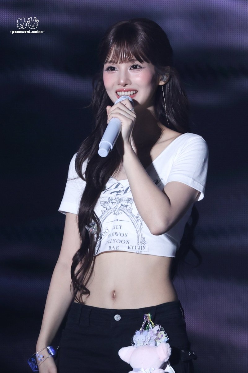paxxwordnmixx's tweet photo. 260808

#NMIXX #엔믹스 #SULLYOON #설윤 https://t.co/frKQUK1x3O
