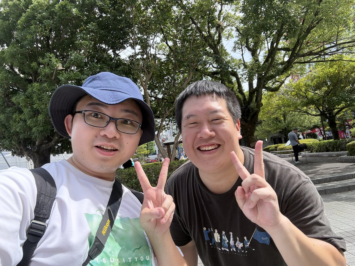 4351_tk's tweet photo. おかえりロイヤルハット🍕
前夜祭リハーサル楽しんだ！ https://t.co/jL08EsQFwQ