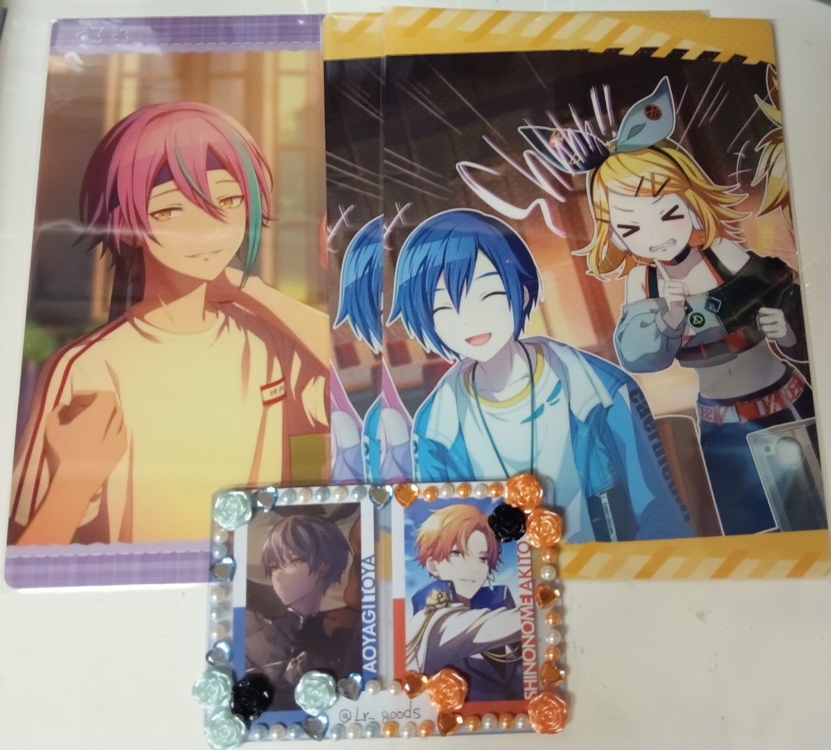 Lr_goods's tweet photo. 〖プロセカ 交換〗下敷きコレクション

譲▶ リン 志歩 こはね 杏 類

求▶ 11A後 22B後 22C前後 彰人＞
異種 冬弥 彰人

○郵送のみ

宜しくお願いいたします。 https://t.co/1dM5wm4hQM