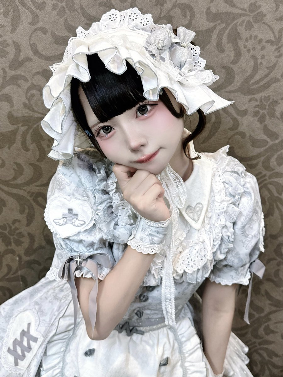 matsuri_CURET's tweet photo. 思わせぶりは愛嬌 だよ？♡（՞>⩊<՞） https://t.co/UdPbvBtZAL