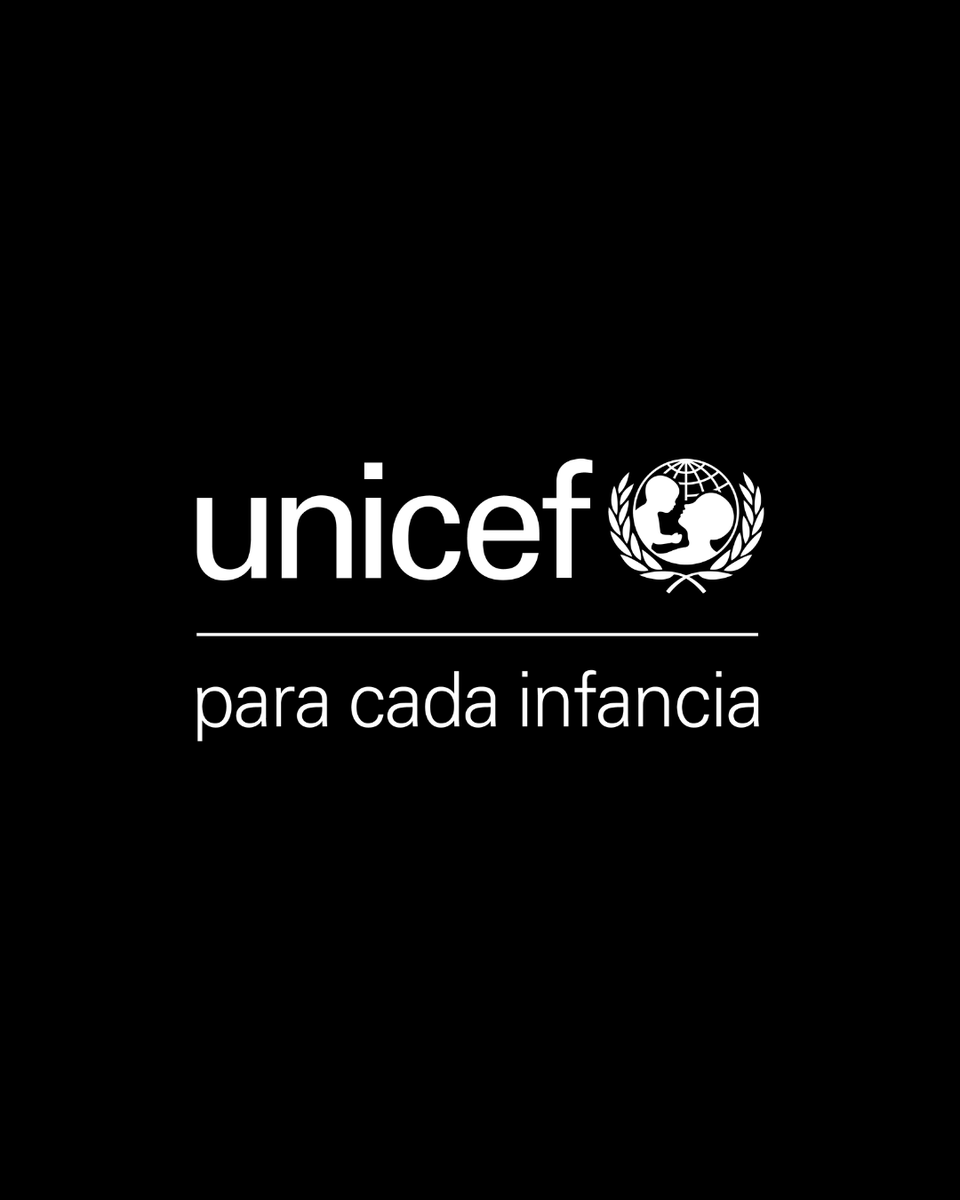 UNICEFargentina's tweet photo. Lamentamos el fallecimiento de Jorge Messi, padre de nuestro Embajador de Buena Voluntad Lionel Messi y una persona comprometida siempre con los derechos de chicos y chicas y benefactor de @unicef 

Acompañamos a Celia, a sus hijos, sus familiares, amigos y colegas en este difícil momento.