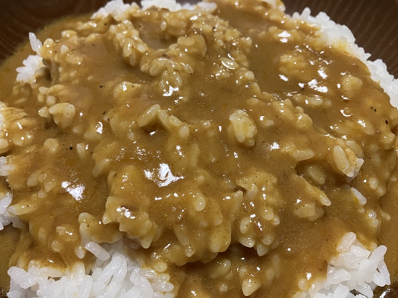 CurryGentleman7's tweet photo. ■本日のレトルトカレー３１１食目
（ごと）五島のやさしい鯛だしカレー プレーン

総合評価(５段階)：★★★★ 和風カレーと金沢カレーのいいとこどり��したような良コスパカレー

詳細はコチラ↓
https://t.co/Tbe8l0pAeq

#レトルトカレー #カレー #長崎 https://t.co/XXO8QfUKAM