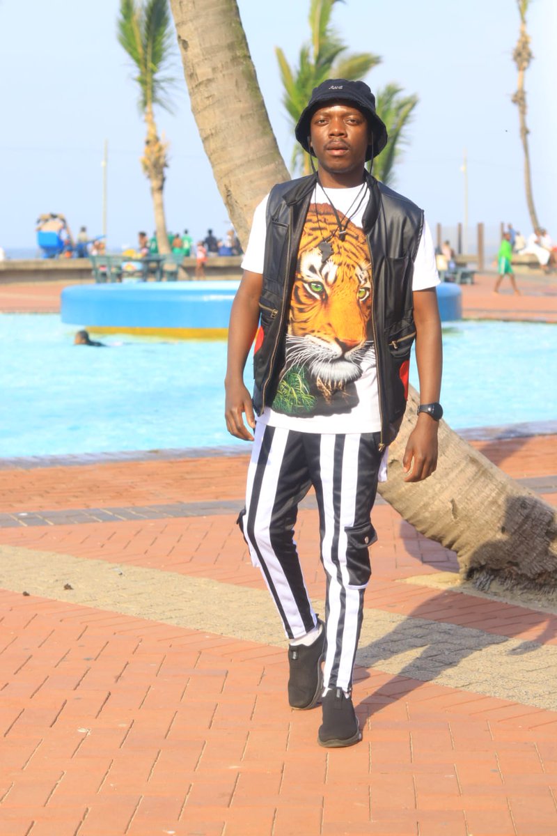 umzimpul's tweet photo. Hello Durban https://t.co/Yj7w11lkDN