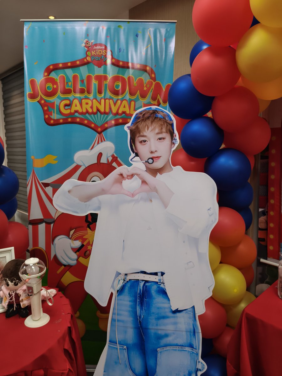 gqpalette's tweet photo. And itβs a wrap! π₯Ήππ
Thank you so much, JolliMay Town: Bee with Jihoon, for having me at your cupsleeve Jollibee party event! π«Άπ»β¨ It was such a fun and memorable day celebrating our Jihoon with fellow Mays! π₯Ή
@withphmays
#BeeWithJihoon #JOLLIMAYTown #ParkJihoon #May https://t.co/TO5TwBnmuH