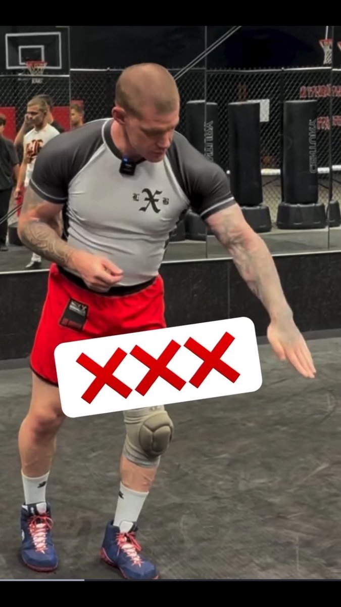 D_The_Husband's tweet photo. Even though I used to wrestle, I constantly have to remind myself of this https://t.co/wk4Lh2U2En