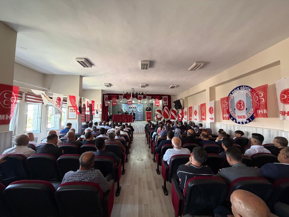 MhpKayseri38's tweet photo. Milliyetçi Hareket Partisi Tomarza İlçe Kongremizi; İl İkinci Başkanımız Sayın Hacı Ali Doğan ve Yönetim Kurulu Üyelerimizin katılımlarıyla, dava arkadaşlarımızın yoğun ilgisi ve coşkulu katılımı eşliğinde büyük bir birlik ve beraberlik içerisinde gerçekleştirdik.

Kongremizin teşkilatımıza, yeniden seçilen Tomarza İlçe Başkanımız Sayın Halil İbrahim Özcan ve Yönetim Kurulu Üyelerine, Tomarza’mıza hayırlı olmasını temenni ediyor; görev alan tüm dava arkadaşlarımıza üstün başarılar diliyoruz. 🇹🇷