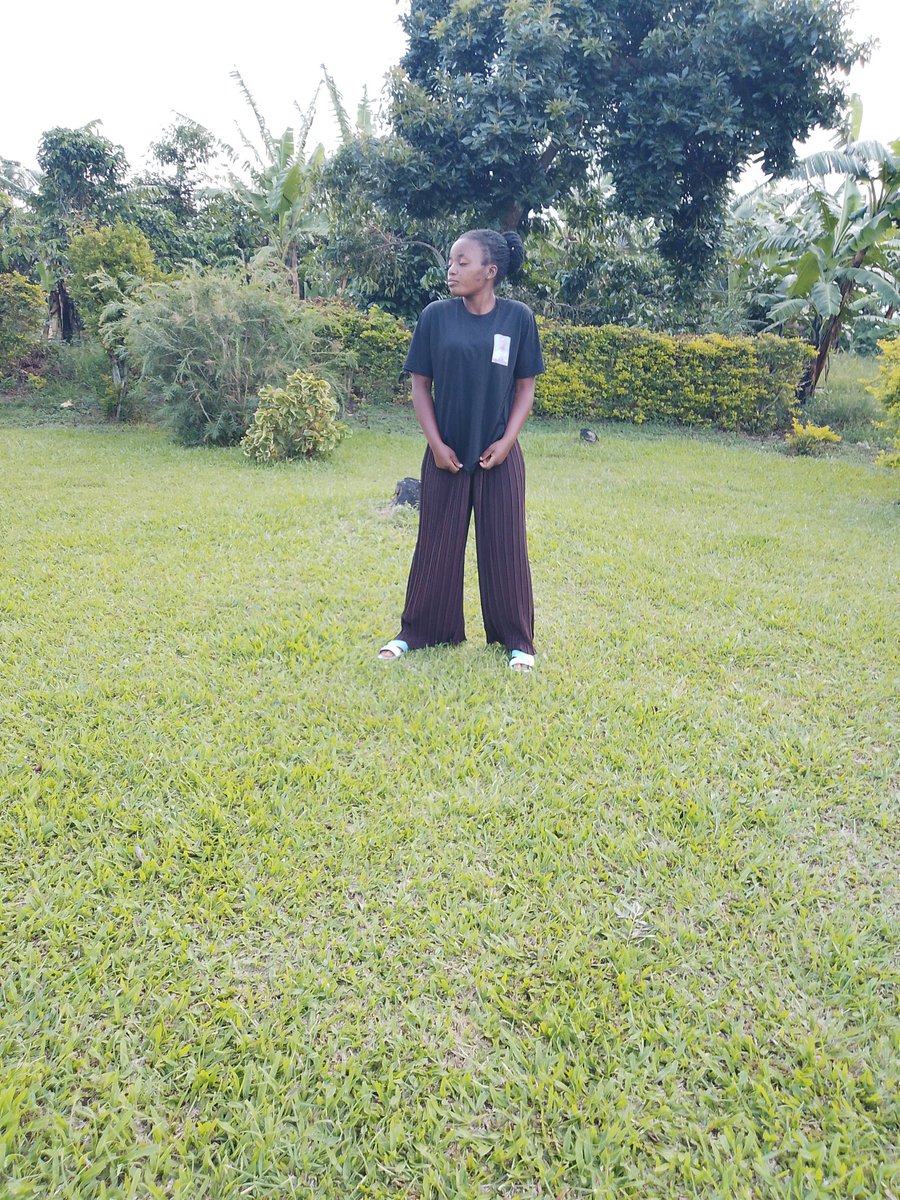 natuk96005's tweet photo. Mwasiba muta bantumwe 😎

Who is free this Saturday I come and visit you 😏naye obu saw low babutundira wa awatuffu🙄

VGR https://t.co/JG3dAorq4h
