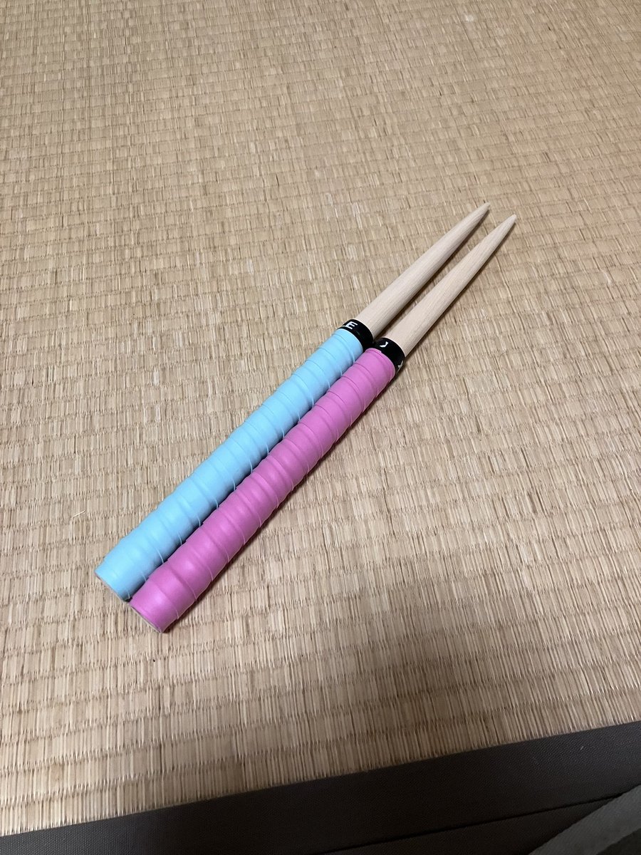 KalbiChannel's tweet photo. バチ作りました！元からあったバチを改造してみました。
詳細
長さ38cm 太さ2cm https://t.co/UM4IR3uOEx