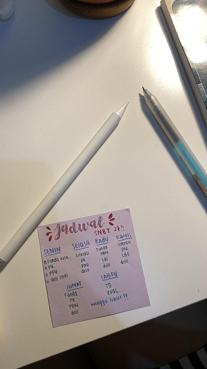 aromatehwangi's tweet photo. ib yg lewat

bissmillah aktif nya mulai senin yak😘 https://t.co/FIIGQFUrQ1