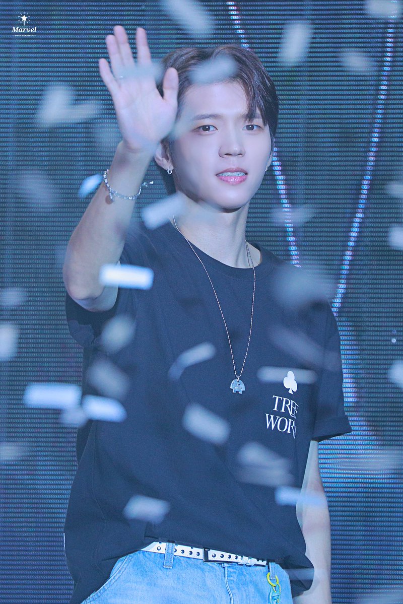 wh_marvel's tweet photo. 무대에서 반짝반짝✨✨

241013 식목일4 IN HONG KONG

#우현 #남우현 #식목일4 
#WOOHYUN #NAMWOOHYUN https://t.co/SW5bkOpF7t