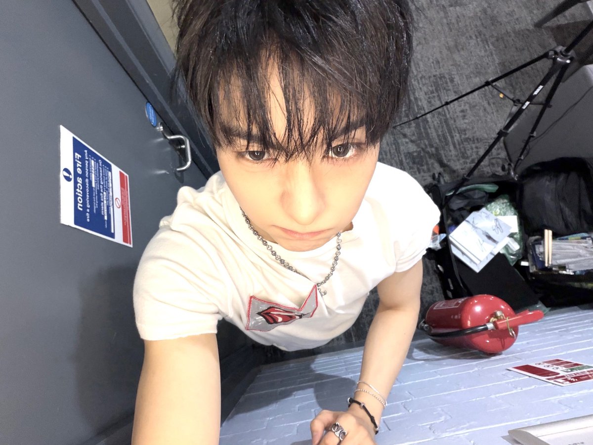 odenawhdk's tweet photo. 옫냥이 보고싶다 https://t.co/CgYhhtoeKE