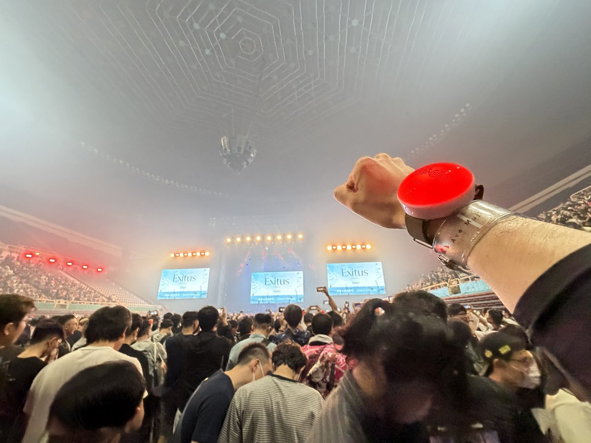 hrn_arp's tweet photo. Ave Mujica Exitus臺北追加公演day1終わり！！！ https://t.co/k8mBbQk9JK