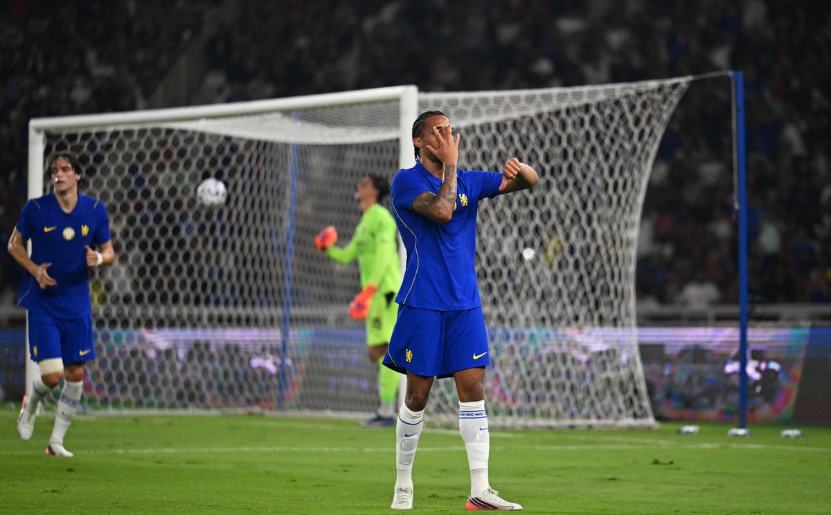CFCPys's tweet photo. Seriously, what would we do without him? Serious levels of carrying the past few months. #CFC https://t.co/wqGQwT8qw0