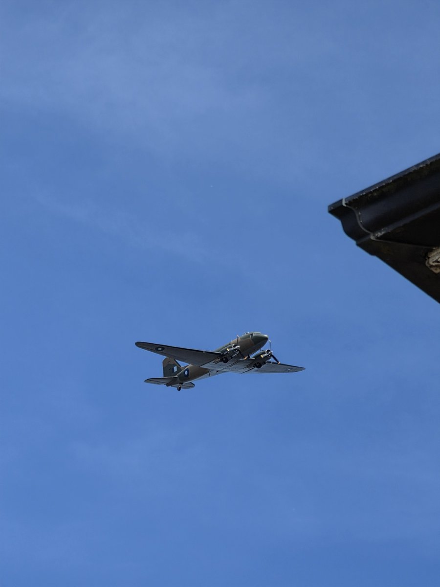 Ohffs1984's tweet photo. Nice little fly over from the Battle of Britain memorial flight ✈️ https://t.co/ABMzHgBNQz