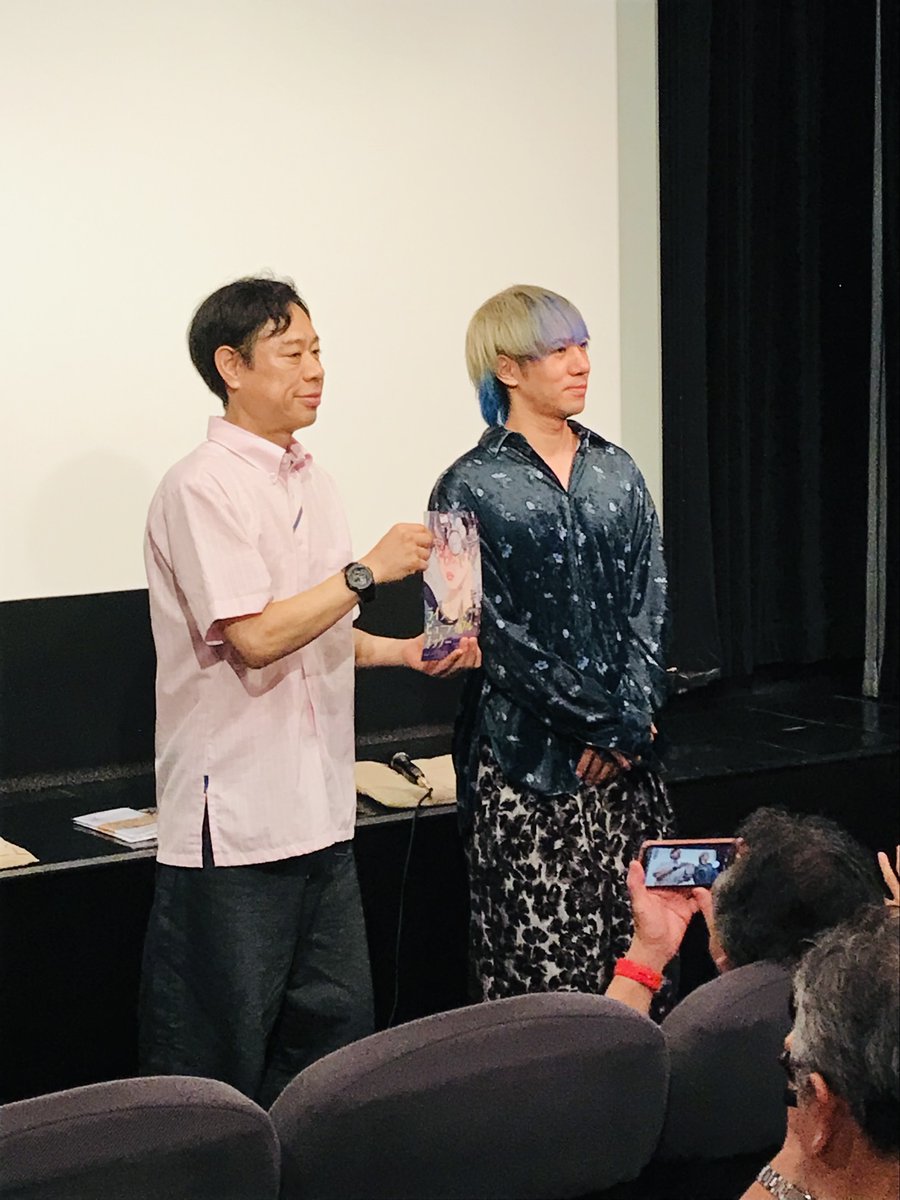 cinemaskhole's tweet photo. 本日8/8㊏『#ライフ・イズ・ビューティフル・オッケー』#石田忍道 監督×#田丸大輔 さんによる舞台挨拶、ありがとうございました！愛知県出身の石田監督はスコーレに通ってくださっていたそうで、それから7年後、こんなにも面白い映画を携え戻ってきてくださって感無量です。何とも嬉しい1日でした。 https://t.co/sIDkkuRzKa