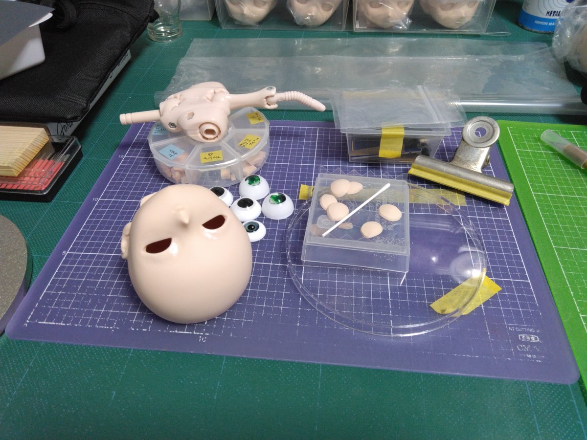 reamer_f's tweet photo. 熱したり冷やしたり。趣味の温度差。 https://t.co/iaP7N1T3Za