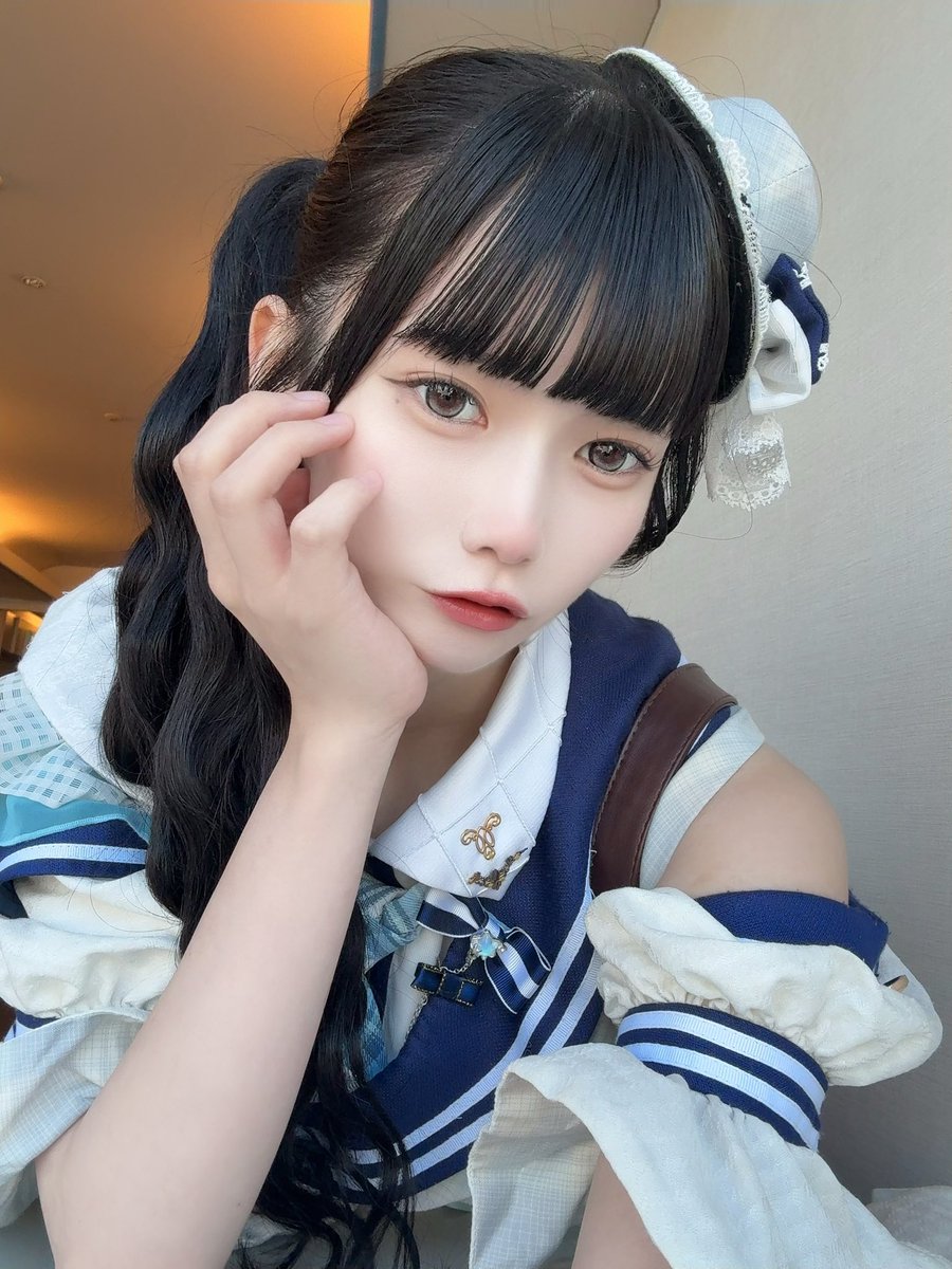 myojou_shino's tweet photo. だめだよ、こっちずっと見てて？ https://t.co/kN1cBNtWv8