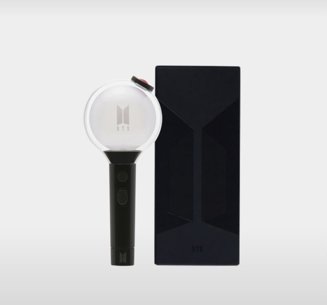 sharebydays's tweet photo. ｡°[ GIVEAWAY 🇮🇩 ]°｡

🎁 1 Album CORTIS GREENGREEN Weverse Ver (RANDOM)
🎁 1 Lightstick BTS SE (Preloved/has been used)

✰ follow @sharebydays
✰ rt + likes tweet ini
✰ join our newest GO wa (link di bawah ya 👇🏻)

goodluck peeps! ⭐️

🚫 exclude pack by co shopee https://t.co/hQ1CkIeYI5