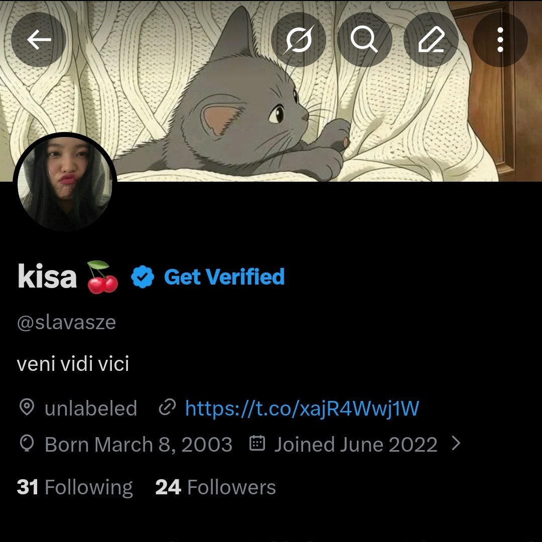 slavasze's tweet photo. bye yeri chupa chups, welcome yeri mencucu.

terimakasih 1 tahun lebih 14 harinya untuk yeri chupa chups, jasamu akan selalu terkenang https://t.co/LuqK4zPoDS