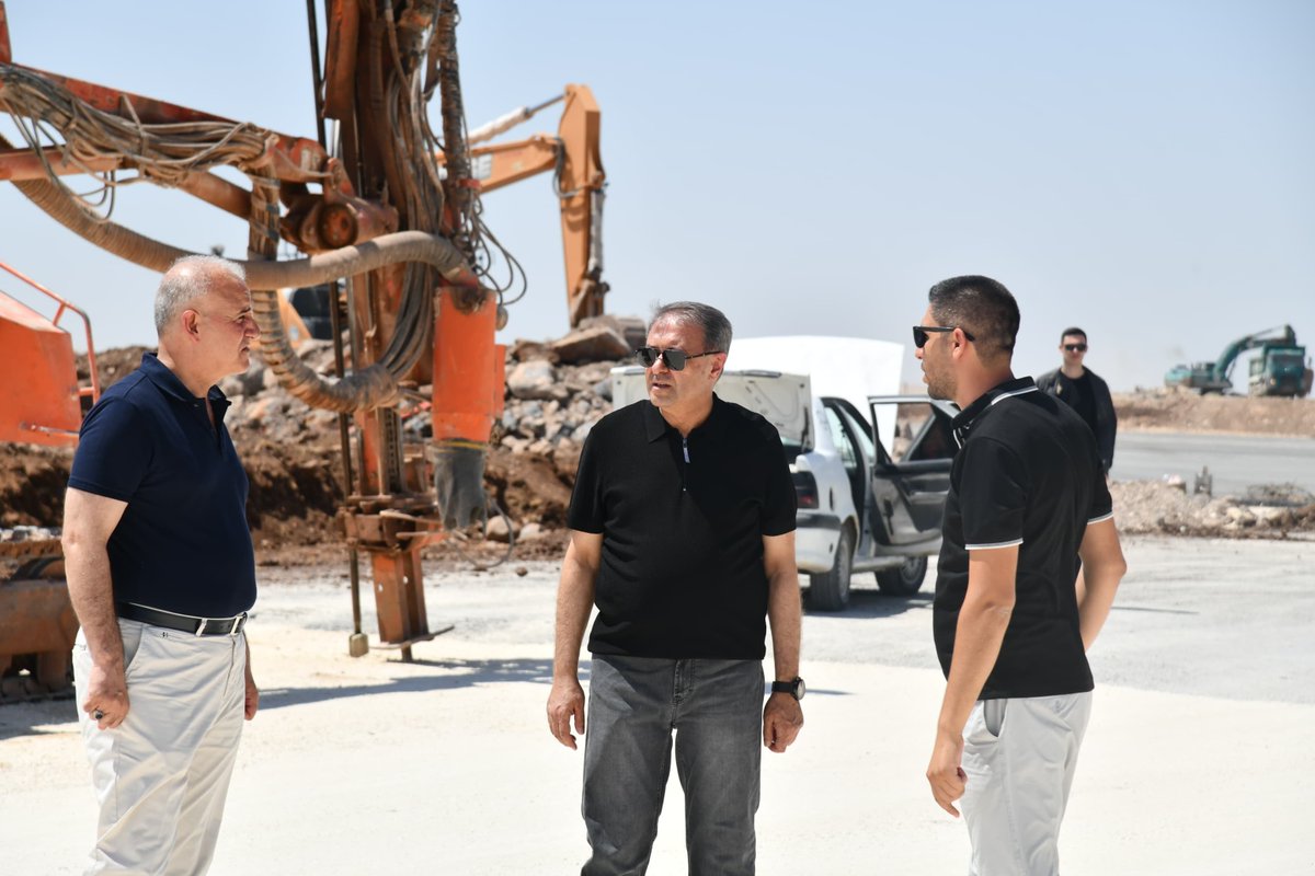 hasansildak's tweet photo. #TEKNOFEST2026 hazırlıklarımız 
GAP Havalimanında 
devam ediyor…

#TEKNOFEST
#Şanlıurfa
@tcbestepe
@TCSanayi
@teknofest https://t.co/8v5BNLWGTQ