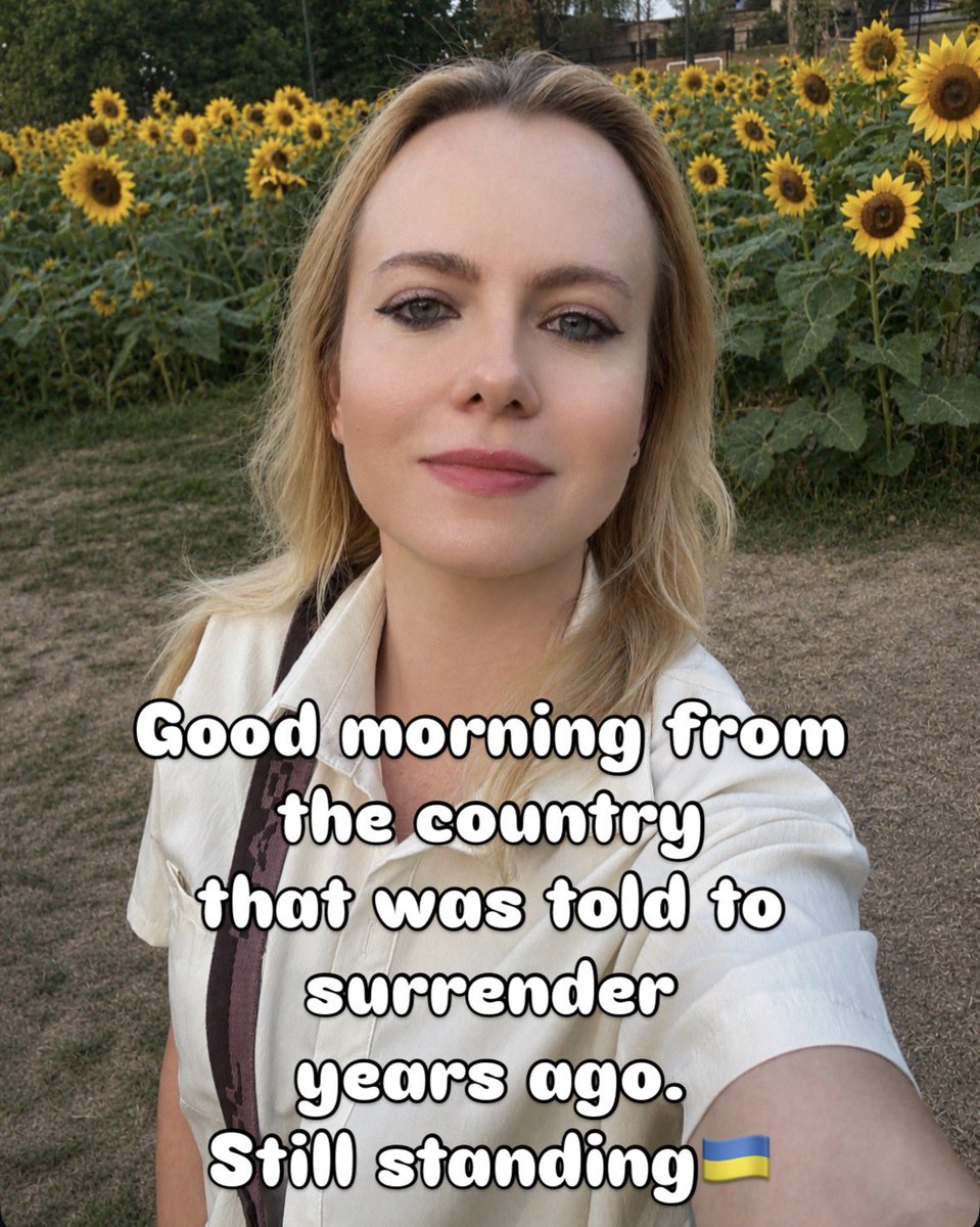 angelshalagina's tweet photo. Good morning from the country
that was told to surrender
years ago.
Still standing🇺🇦
#ukraine #ukrainians #ukrainerussiawar #ukrainian #ukrainiangirl https://t.co/f5noysGwFH