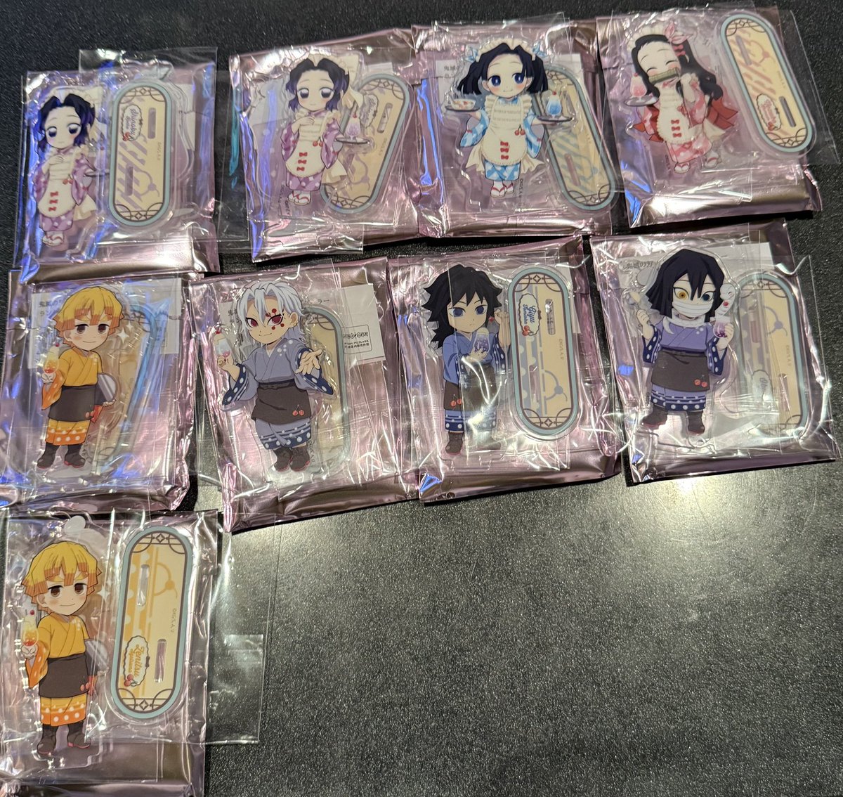 mihuyu_game's tweet photo. 【交換】  鬼滅の刃 ufotable DINING Cafe TOGO 47 Complete Journey 宮城、岡山　クリームソーダパーラー　アクリルスタンド

求 :岡山錆兎(友人分)、宮城無一郎、クリームソーダカナヲ

譲 :クリームソーダ義勇、天元、善逸、伊黒、しのぶ、アオイ、禰󠄀豆子

郵送にて！
女の子は女の子同士優先です https://t.co/rbSgQGLXQ5