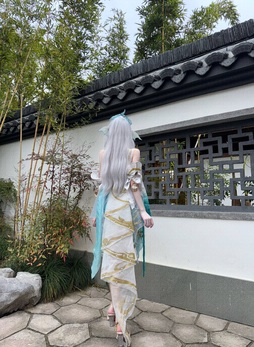 xiaoyuanez's tweet photo. 我也能有秋天第一杯奶茶吗 https://t.co/Cl7qsi0Ydq
