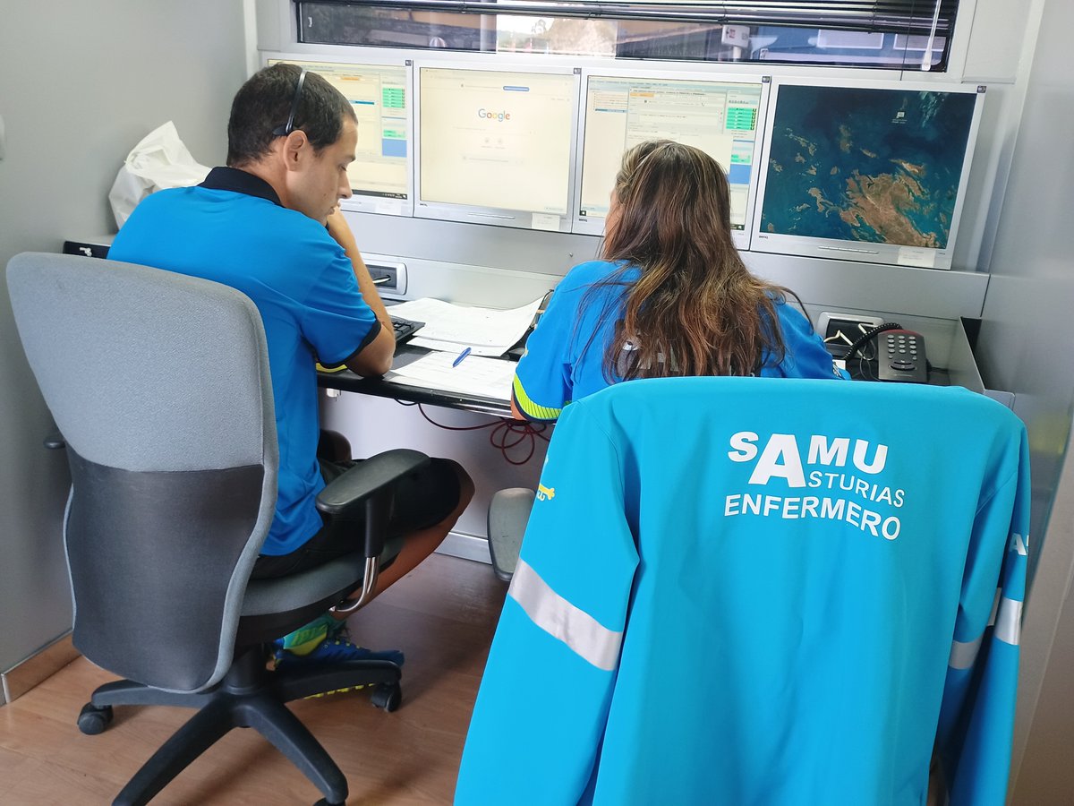 112Asturias's tweet photo. Trabajando desde el Puesto de Mando Avanzado del Dispositivo #SELLA. https://t.co/qHKgd2fLEJ