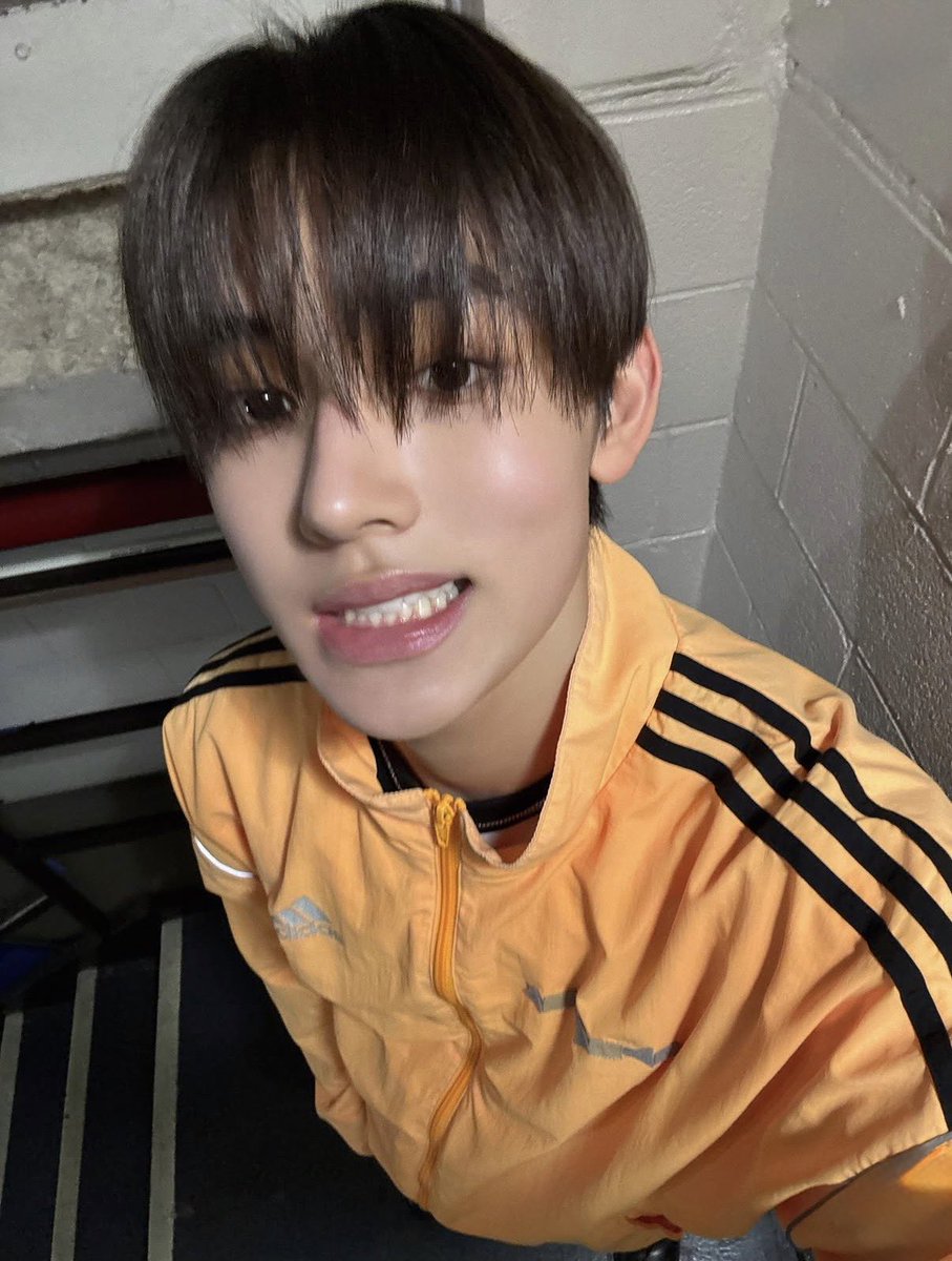 myeomflush's tweet photo. 옅은 홍조 https://t.co/oDuON4yuqK
