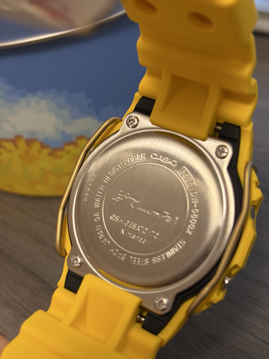 doseiyota's tweet photo. MOTHER3のG-SHOCKを開封。
デザイン的な部分は過去のモデルより凝っているかな、
バックライトのグラフィックぐらいで、機能的には貧弱なのは微妙。 https://t.co/ygcDTlCfd7