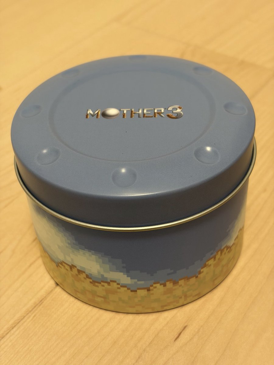 doseiyota's tweet photo. MOTHER3のG-SHOCKを開封。
デザイン的な部分は過去のモデルより凝っているかな、
バックライトのグラフィックぐらいで、機能的には貧弱なのは微妙。 https://t.co/ygcDTlCfd7