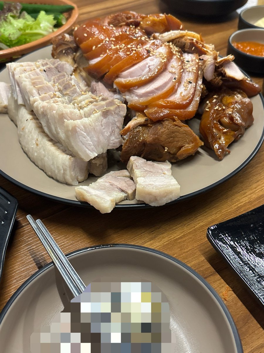 td1ur's tweet photo. 엄빠랑 밥먹을때마다(매일) 행복함 https://t.co/kziJATC7Kn