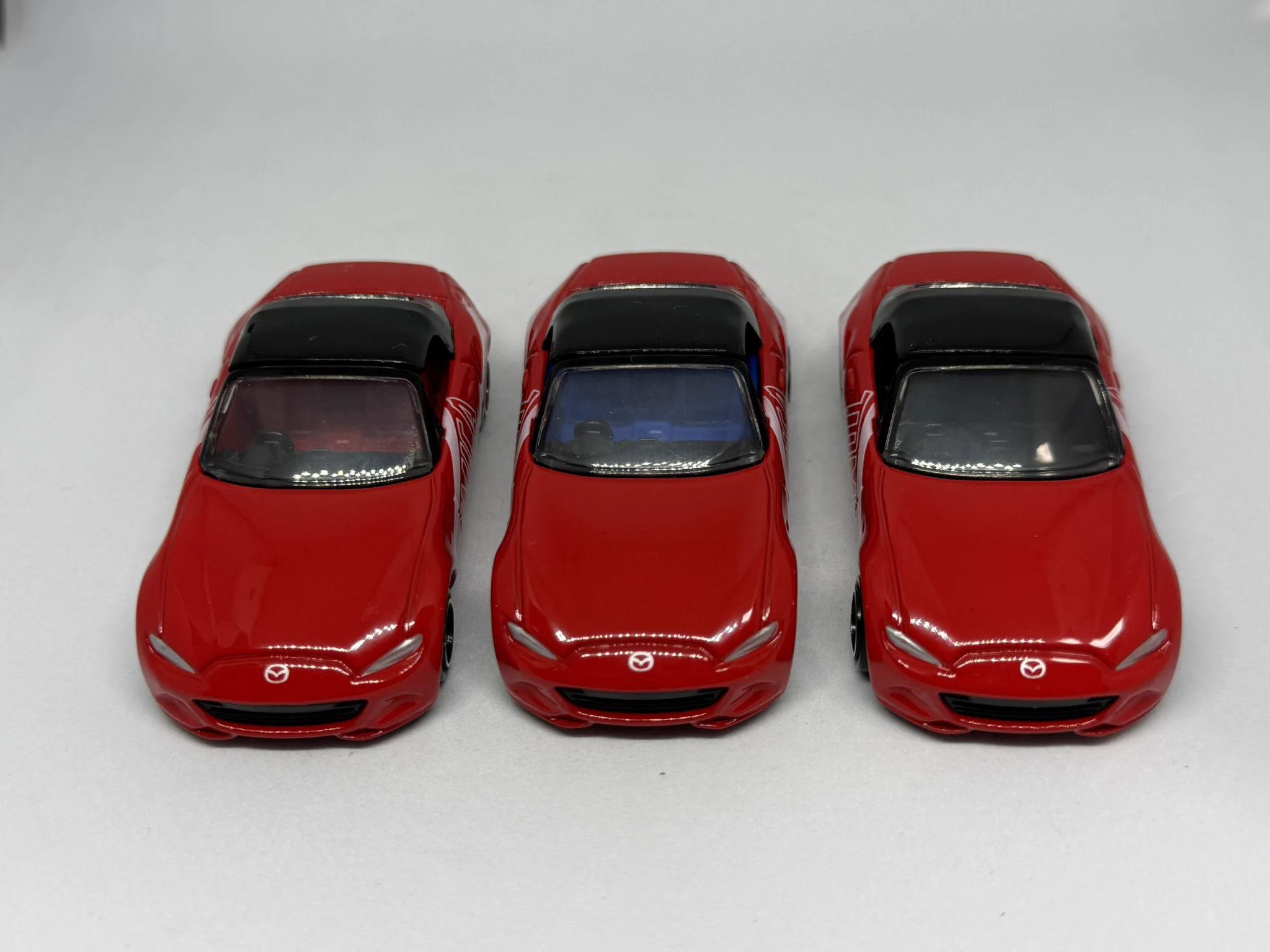 トミカ　CGロードスター19個　カーグラフィックとおまけの20台セット タカラゴミー過激派 on X: 