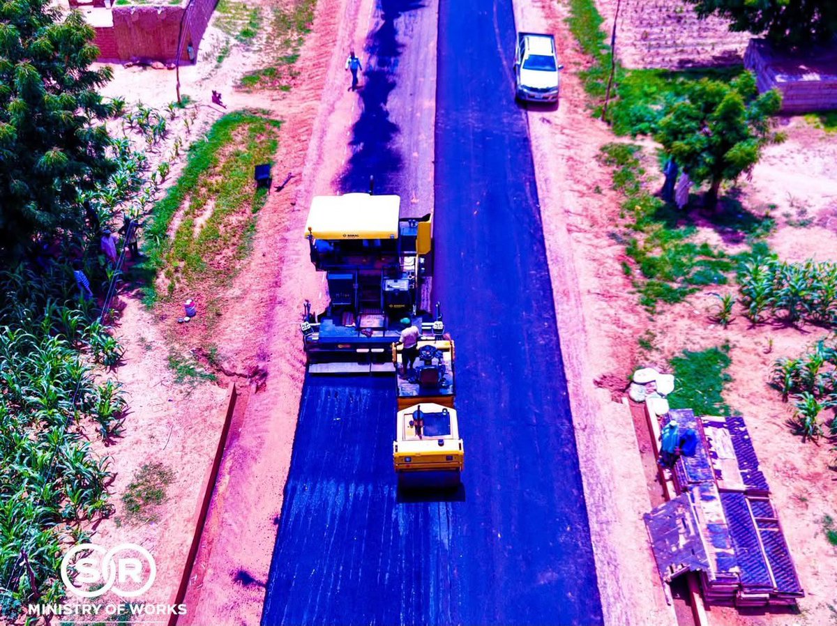 ibrahimado__'s tweet photo. WHY THE ADMINISTRATION OF GOV. ABBA K. YUSUF IS CONSTRUCTING THE 24KM ALBASU–PANDA–HAMDULLAHI–SAKWAYAN DUTSE ROAD TO JIGAWA STATE

There are four major access routes into Albasu Local Government Area, yet for many years, none was in good condition. This created serious challenges for transportation, limited commercial activities—particularly agriculture—and made it difficult for residents to access major economic and social centres across Kano and Jigawa States.

Following the completion of a five-kilometre road project in the area, the administration of His Excellency, Governor Abba Kabir Yusuf, has further expanded its infrastructure development efforts by initiating the construction of roads connecting Albasu with other strategic locations.

As part of this development plan, the project was divided into phases, with the construction of two major roads commencing about two years ago. Today, the projects are at their final stages, with high-quality asphalt being laid as the administration moves towards completing them to modern standards.

The completion of this important road is expected to improve transportation, boost trade and economic activities, support agricultural development, and improve the overall well-being of communities in the area.

This is more than just road construction—it is a pathway to development, easier movement, stronger communities, and greater economic opportunities.

Albasu is moving forward. Kano is moving forward. 

#AbbaIsWorking.