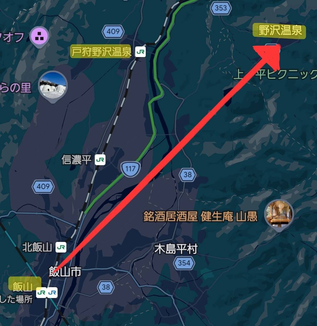 view61902's tweet photo. 野沢温泉に行くとき、駅名に釣られて戸狩野沢温泉駅で降りると詰みます😇
じつは、現在ここから温泉へ向かう路線バスはゼロ。タクシーを呼ぶしかなくなります。
正解のアクセス駅は飯山駅。直行バス・野沢温泉ライナー（約25分）に乗るのが最適解です！ https://t.co/4hCbEHJWbk