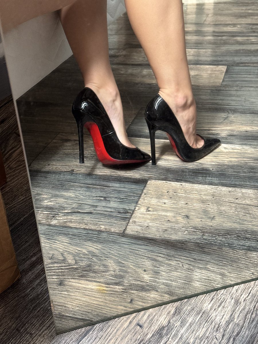 Lulashoes_vt's tweet photo. https://t.co/Aw8LmYl0lx