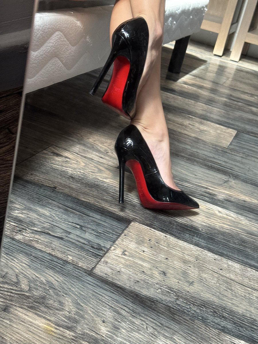 Lulashoes_vt's tweet photo. https://t.co/Aw8LmYl0lx