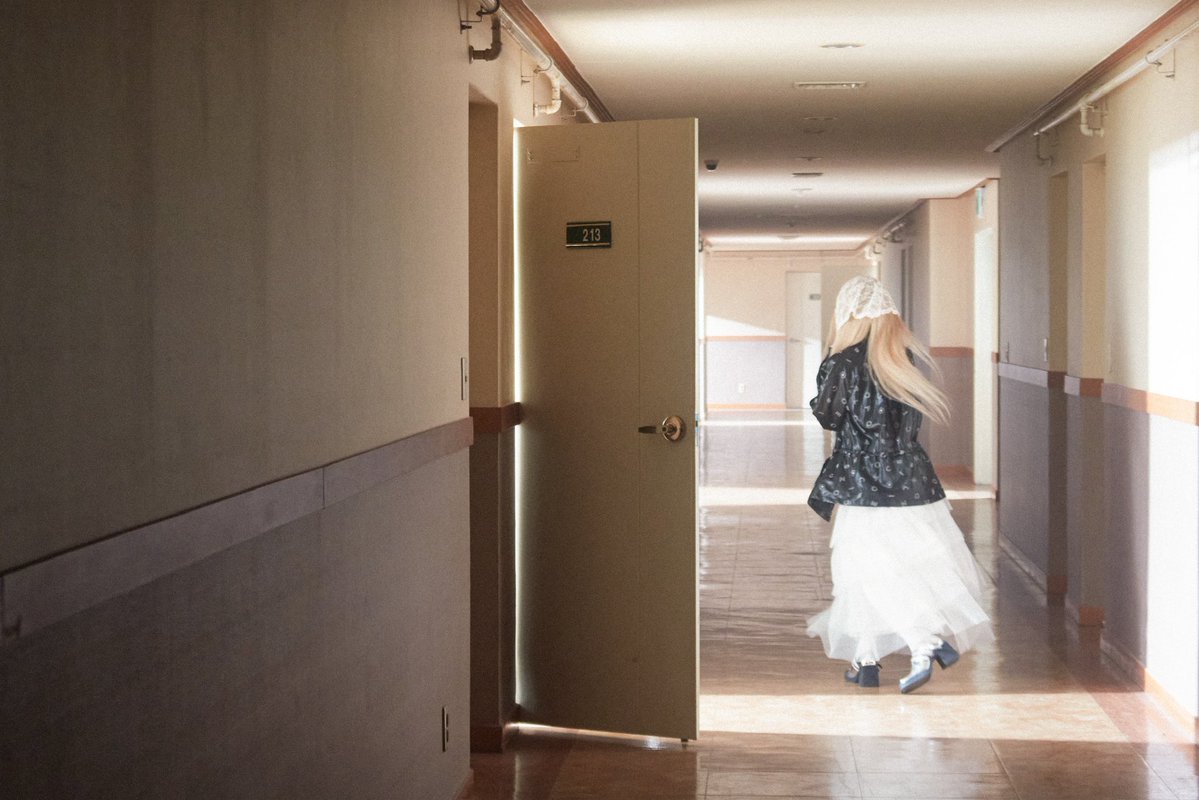 MADEIN_U's tweet photo. 𝐌𝐀𝐒𝐇𝐈𝐑𝐎 '𝟐𝟒/𝟏𝟏' 𝐁𝐞𝐡𝐢𝐧𝐝 : 𝐁𝐞𝐭𝐰𝐞𝐞𝐧

MASHIRO 1st EP '24/11'
2026.08.19 6PM (KST)

🔗 Pre-order &amp; save &amp; add 
https://t.co/QLHW5ius3Q

#마시로 #マシロ #MASHIRO
#HOTLINE #MADEIN https://t.co/NvLSdWNzN8