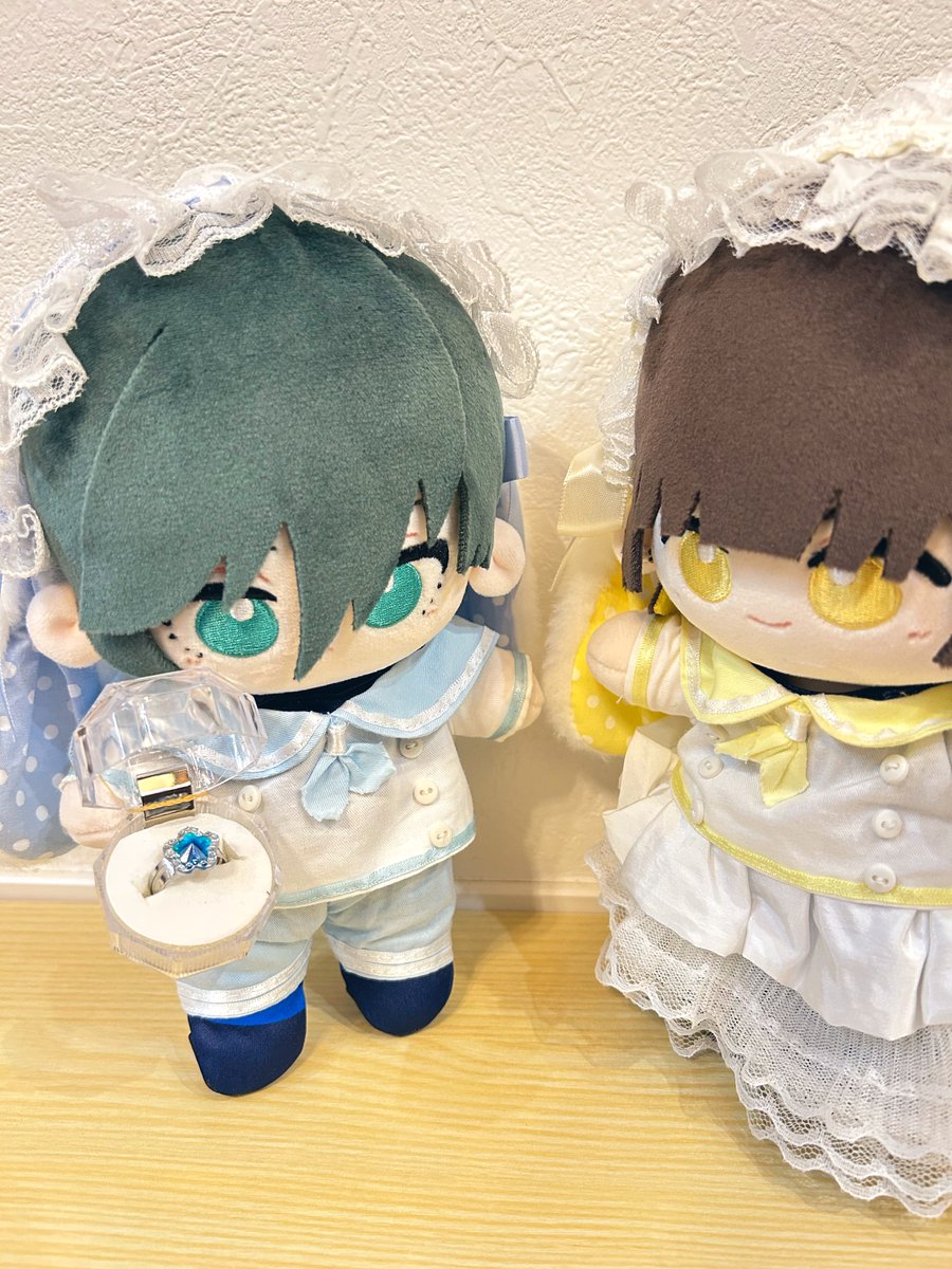 SDte02's tweet photo. 🦉「やる」
🐝「わぁーい！ありがと！」
🦉「ふん……」 https://t.co/JlHiTA94AG
