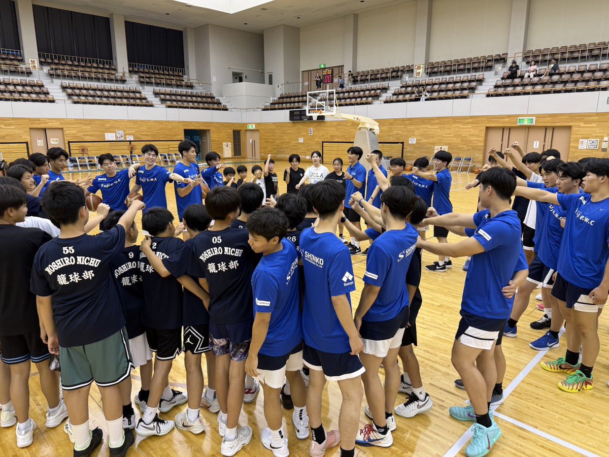 TOKAI_SEAGULLS_'s tweet photo. 本日、Bチームは秋田県能代市の中学生を対象としたクリニックを行いました。
ご参加いただいた皆さんありがとうございました！

明日から第13回バスケットボールキャラバンサマーリーグin能代に参加いたします。
さらなるレベルアップを目指して頑張ります！

#TokaiSEAGULLS https://t.co/y2x7iYgJjP