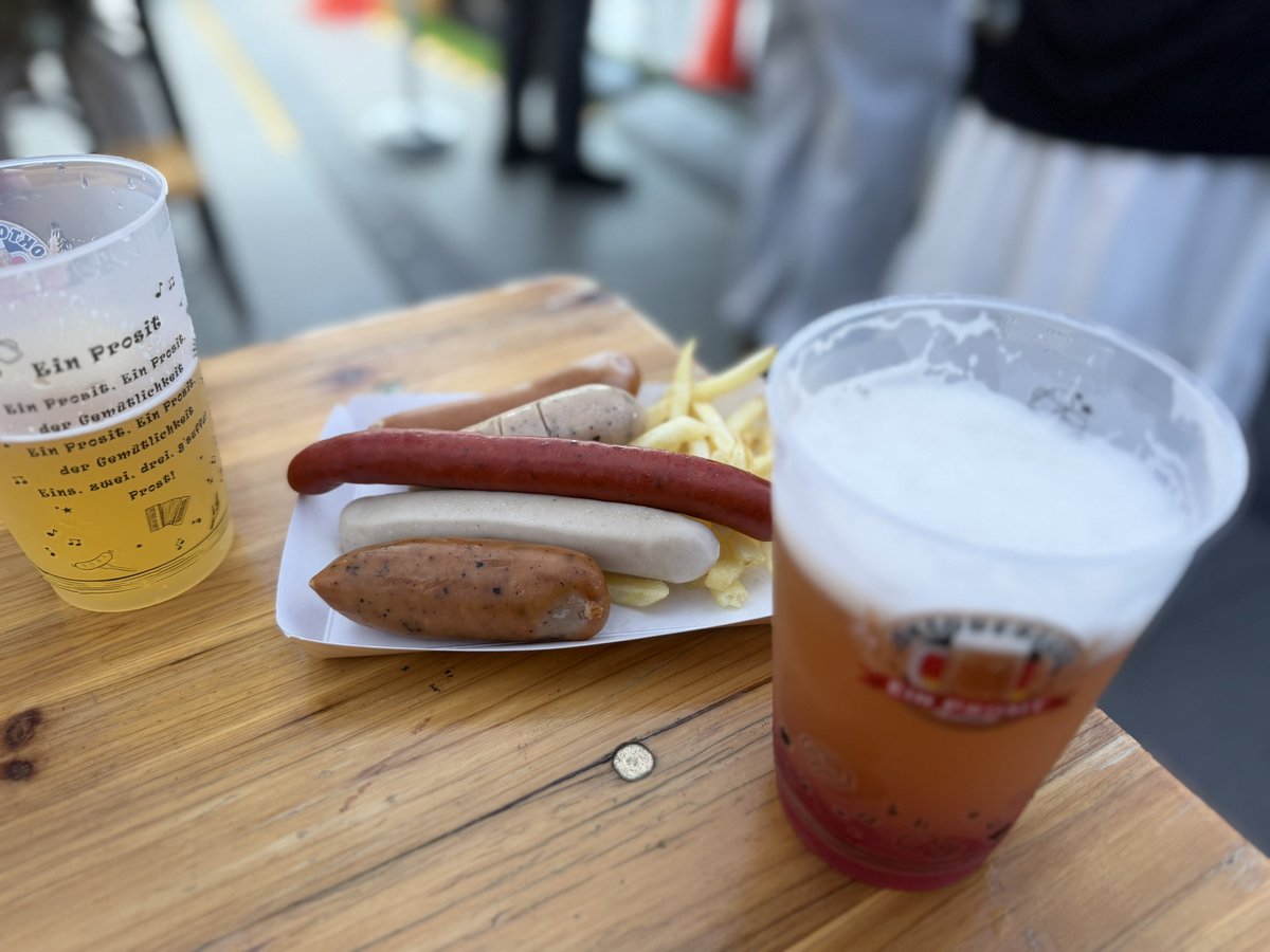 onemumaruru's tweet photo. オクトーバーフェスト🍻🌭🫶🏻 https://t.co/6MWt0p3EuU