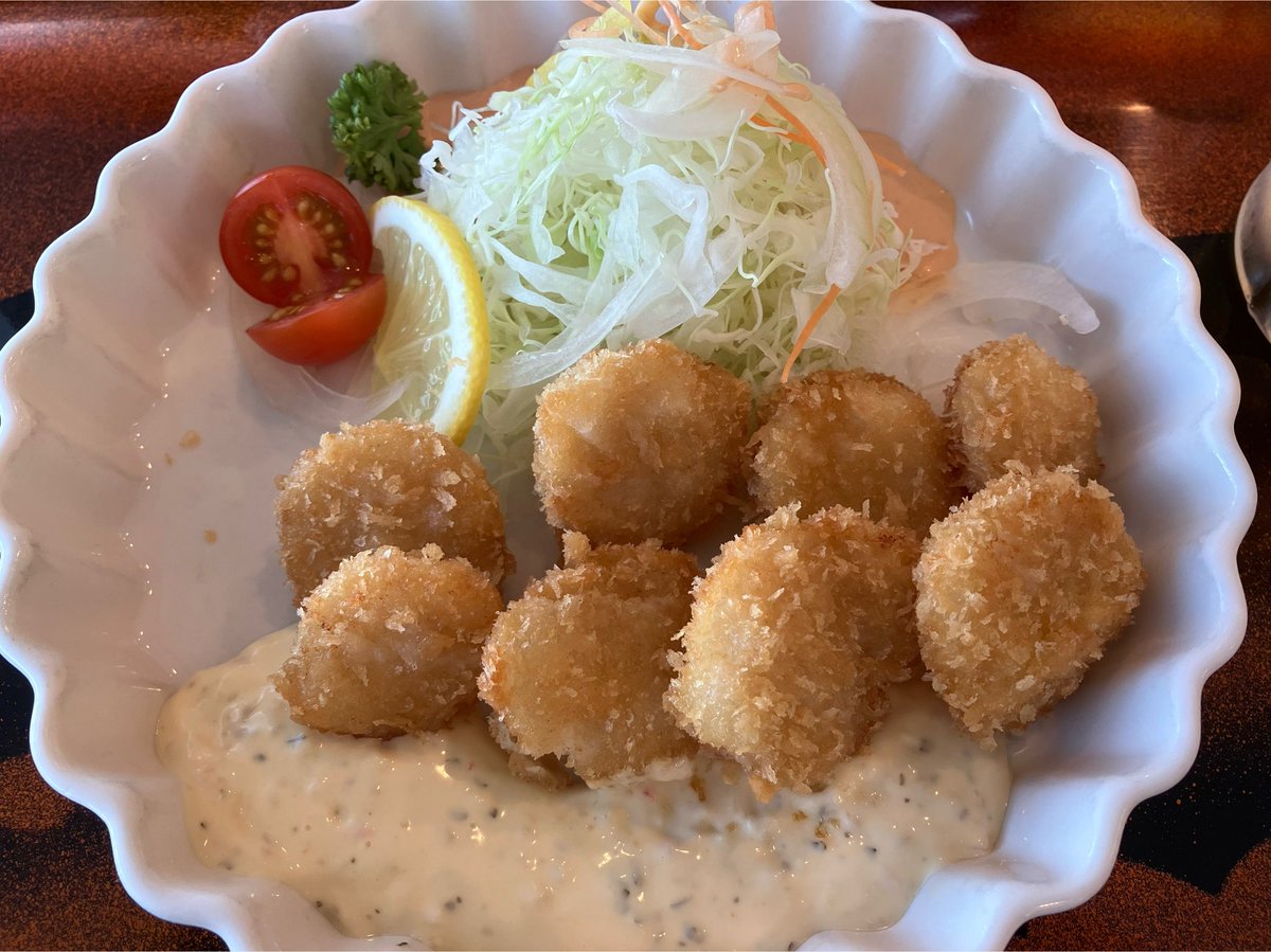 junjun_b2's tweet photo. 猿払帆立フライ定食。車中泊の旅。 https://t.co/AFwGf40L6Y